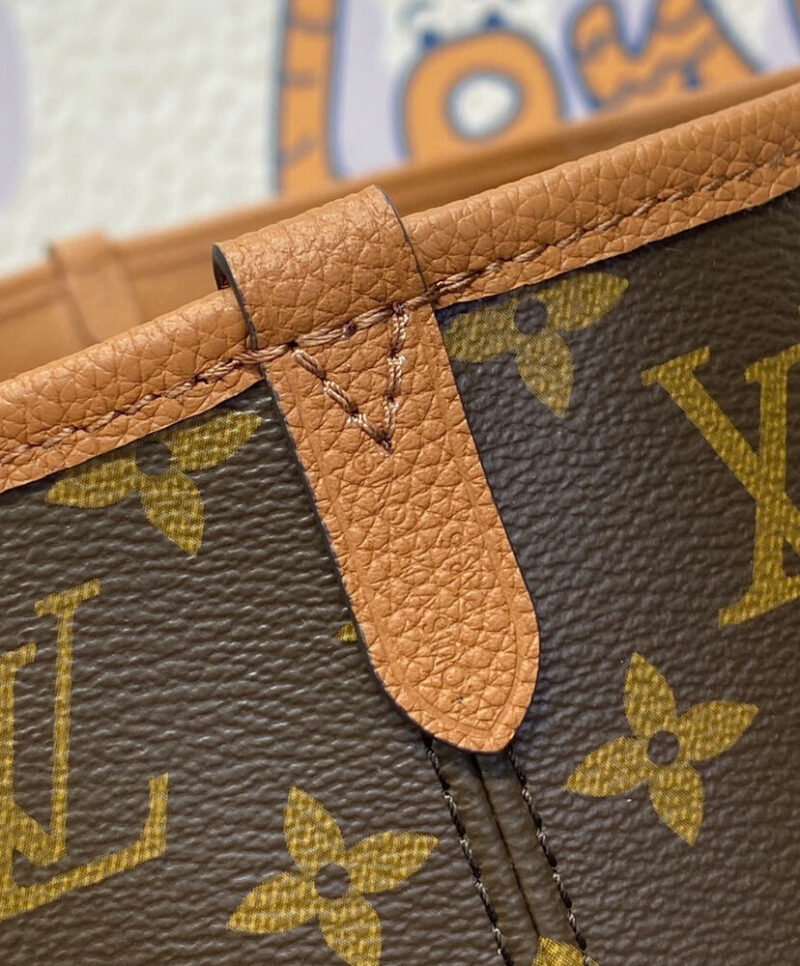Louis Vuitton Neverfull Inside Out MM M11946 M12061